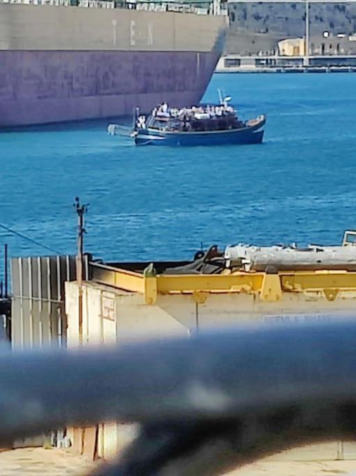 Deck 3 Savynomad Harbour Residences Wow Views Cospicua 외부 사진
